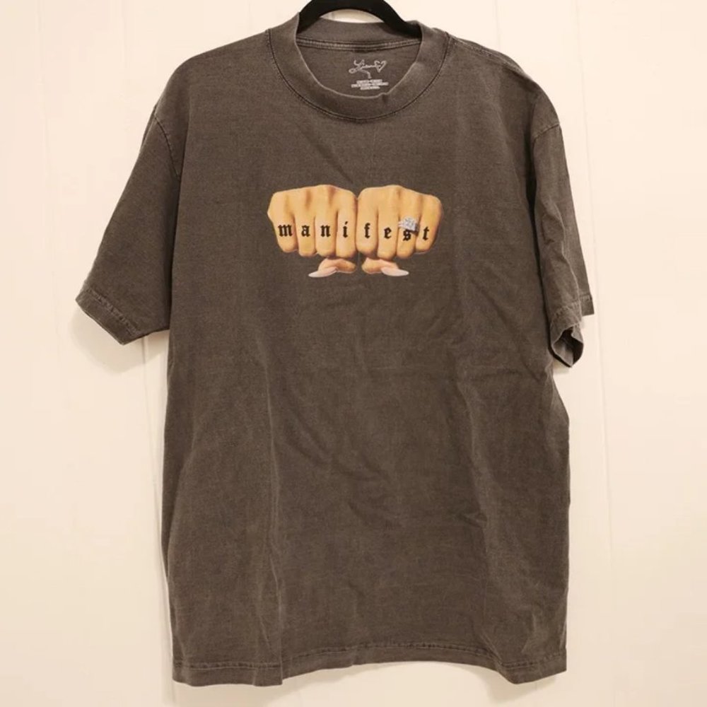 Liane V "Manifest" Tshirt